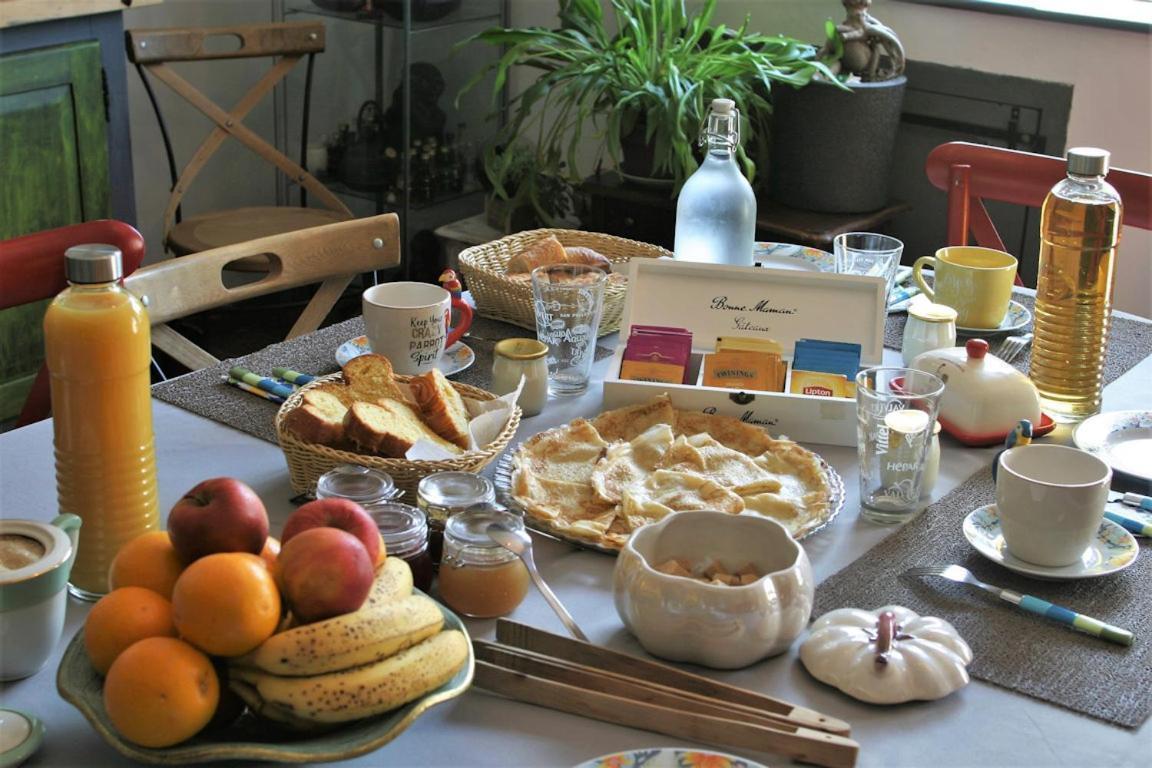 Les Petites Mirabelles Bed & Breakfast Noyers-sur-Cher Exterior photo